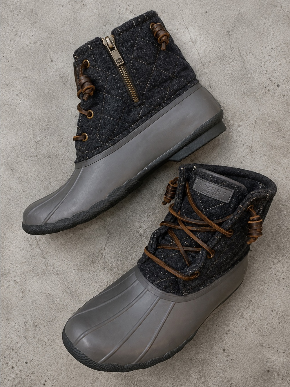 Sperry Women's Dark Gray Quilted Duck Boots with Brown Laces